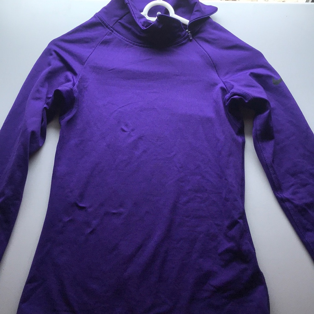 Nike pullover